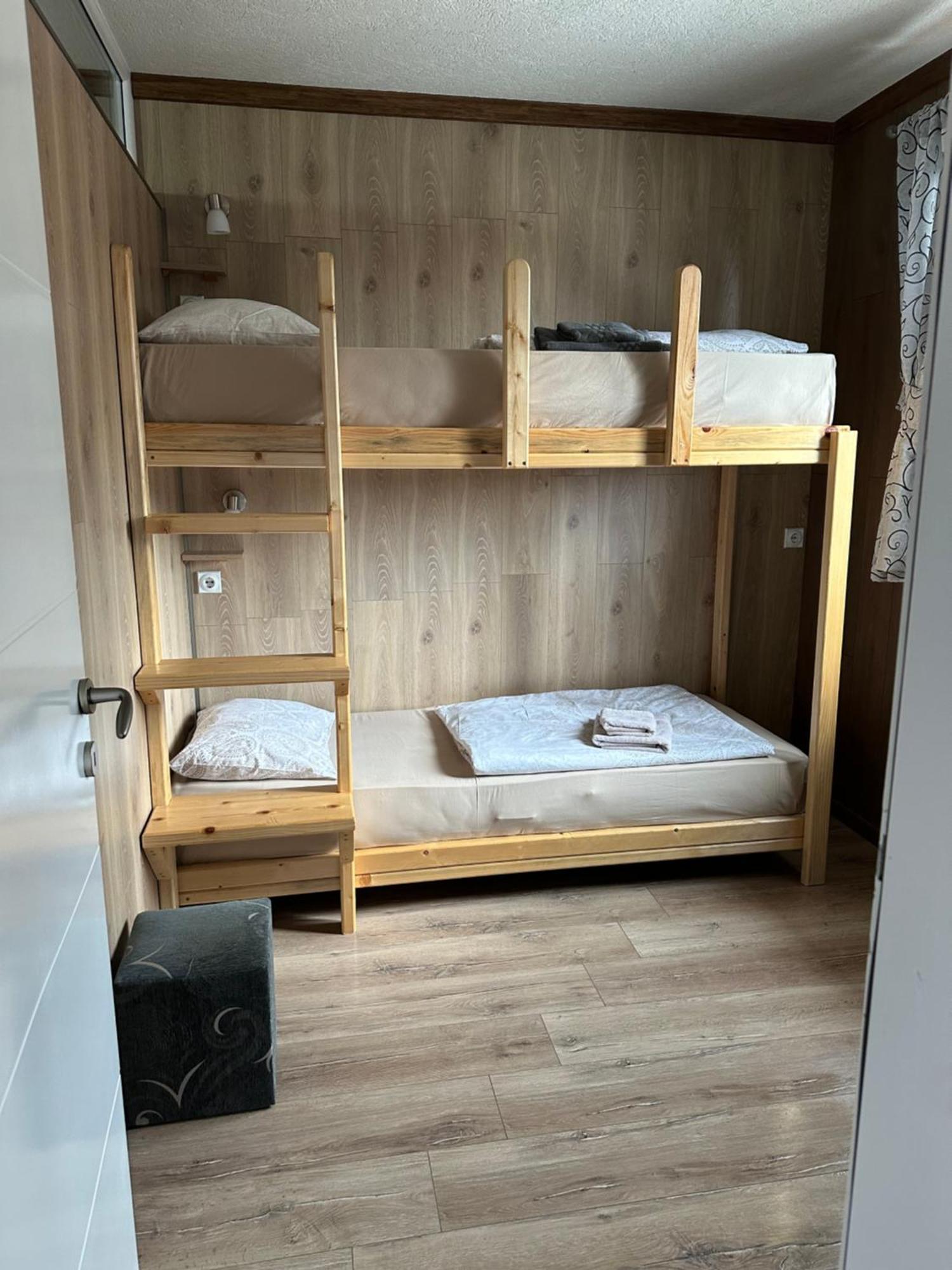 Apartments Park 2016 Surdulica Zewnętrze zdjęcie